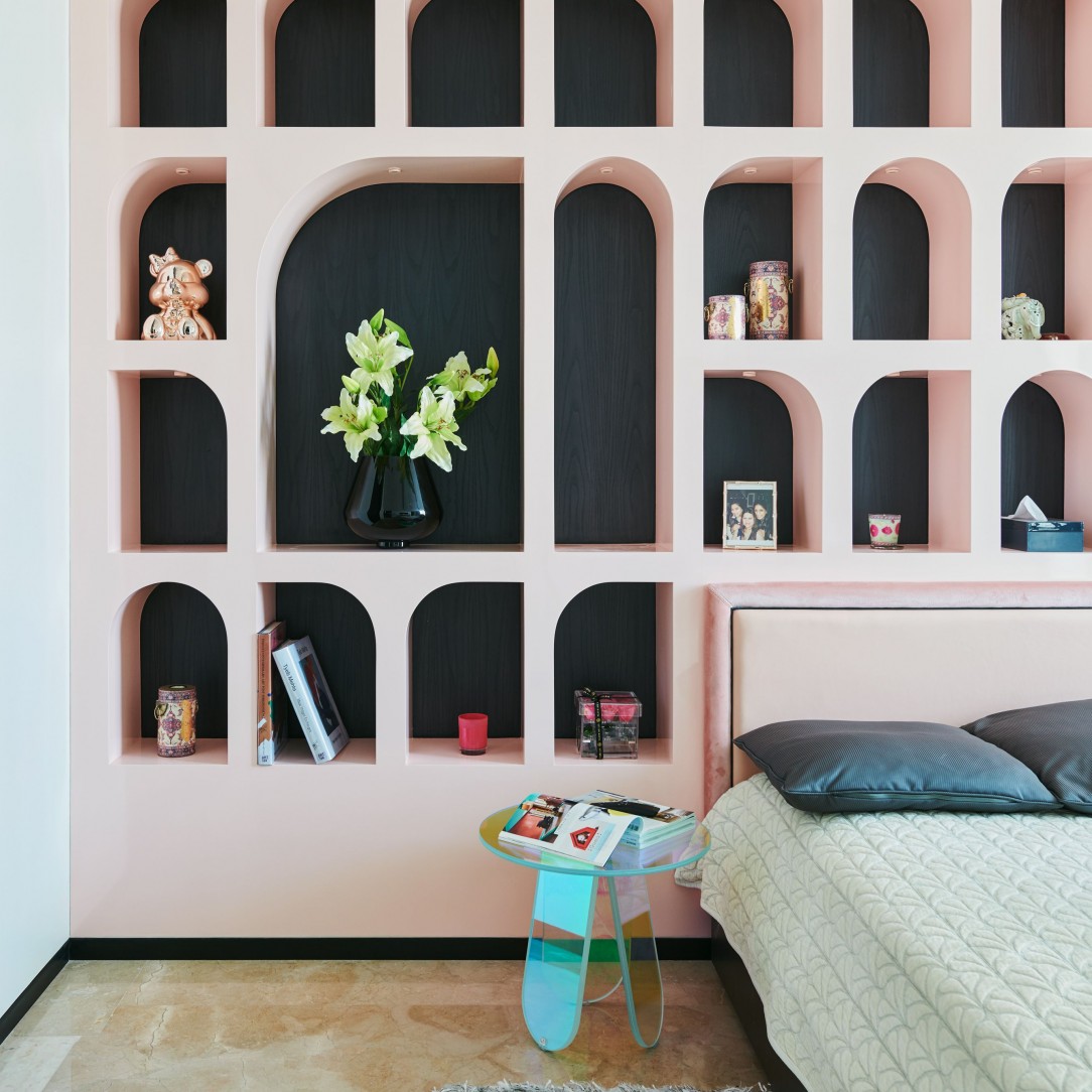Half Arc House in Mumbai, India by ShroffleÃ³n
